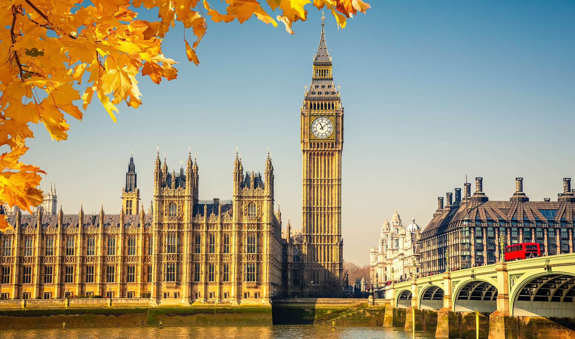 Tax cuts main thrust of Autumn Statement