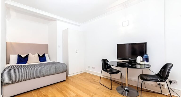 Hill Street, Mayfair W1J