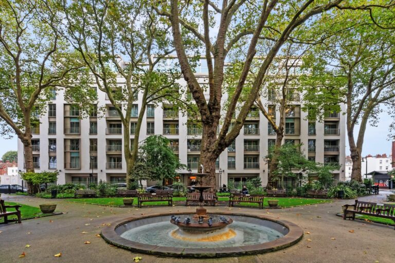 1 Ebury Square, Belgravia, London SW1W
