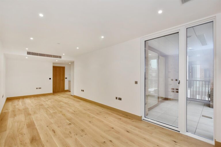 Paddington Exchange, 6 Hermitage Street W2