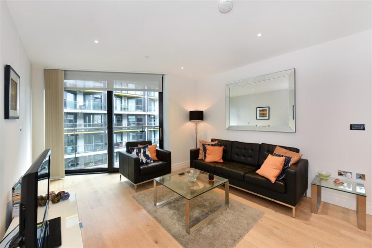 4 Riverlight Quay, Nine Elms, Riverside SW11