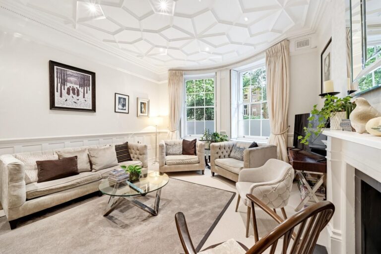 Amazing Raised Ground Floor – Montagu Square, Marylebone W1H